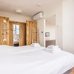 Neptunus Aparthotel