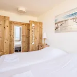 Neptunus Aparthotel 4*
