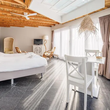 Neptunus Aparthotel Bergen aan Zee
