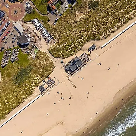Neptunus 4* Bergen aan Zee