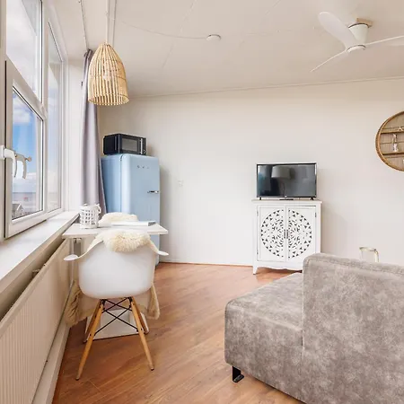 Neptunus شقة فندقية 4*